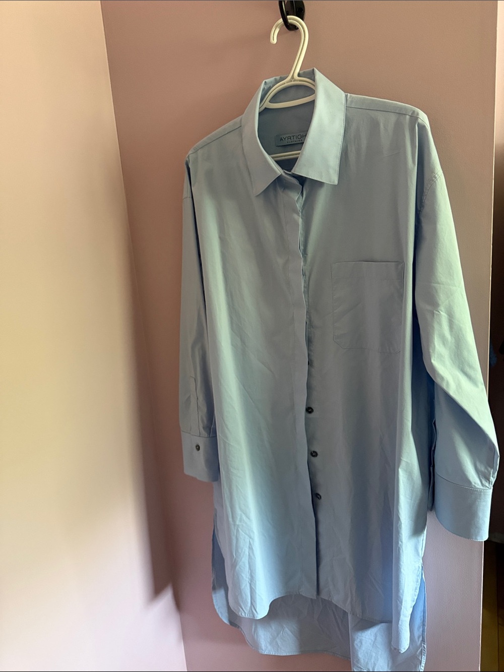 Ayrtight Light Blue Button-Up Long Shirt
